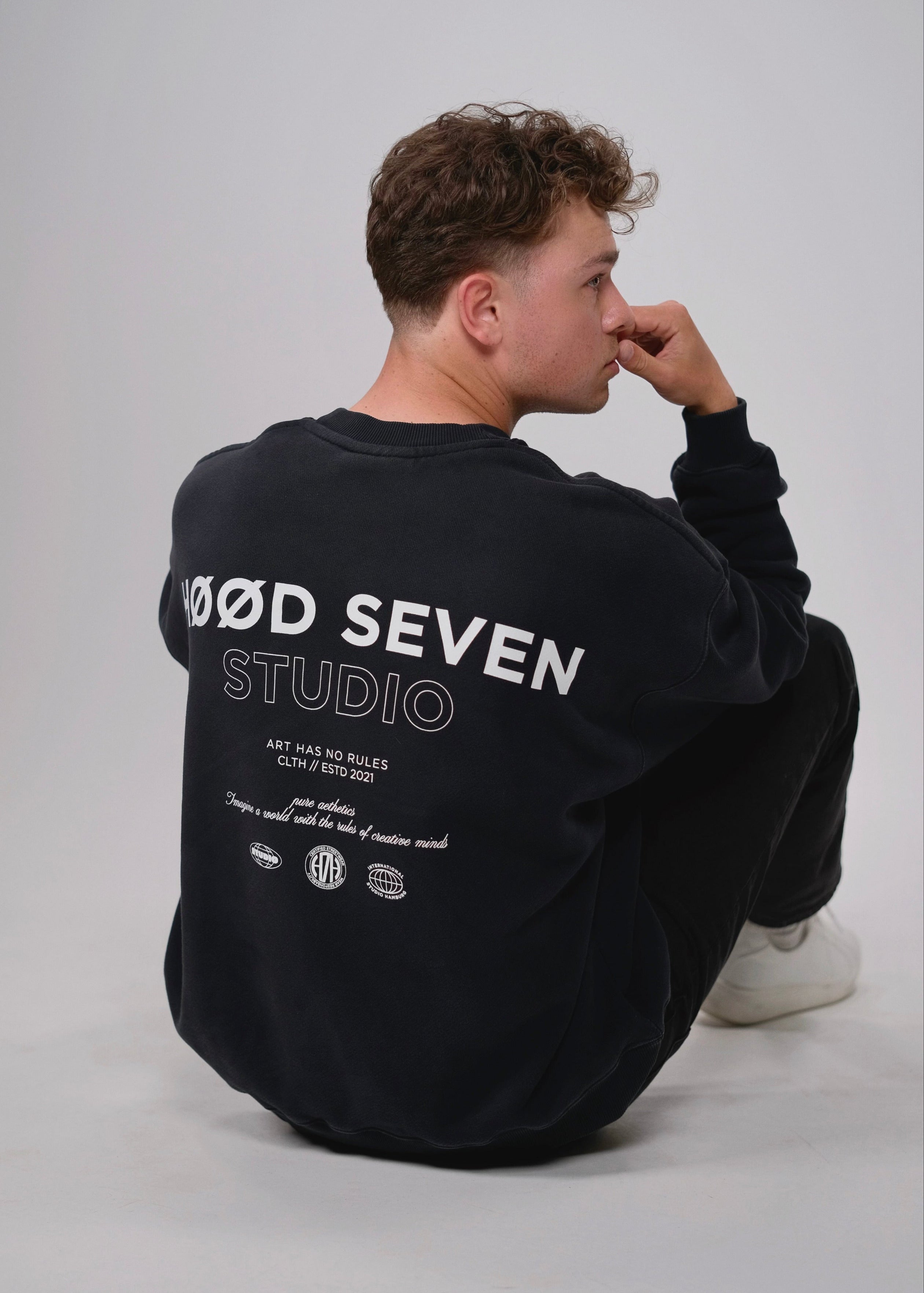 Heavy Oversized Sweatshirt Studio